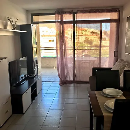 Appartamento Los Cristianos Center 3 *